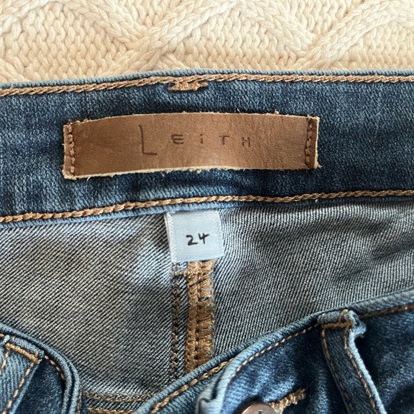 Leith Medium Wash Distressed Ankle Jeans Women’s Size 24 - Picture 10 of 15